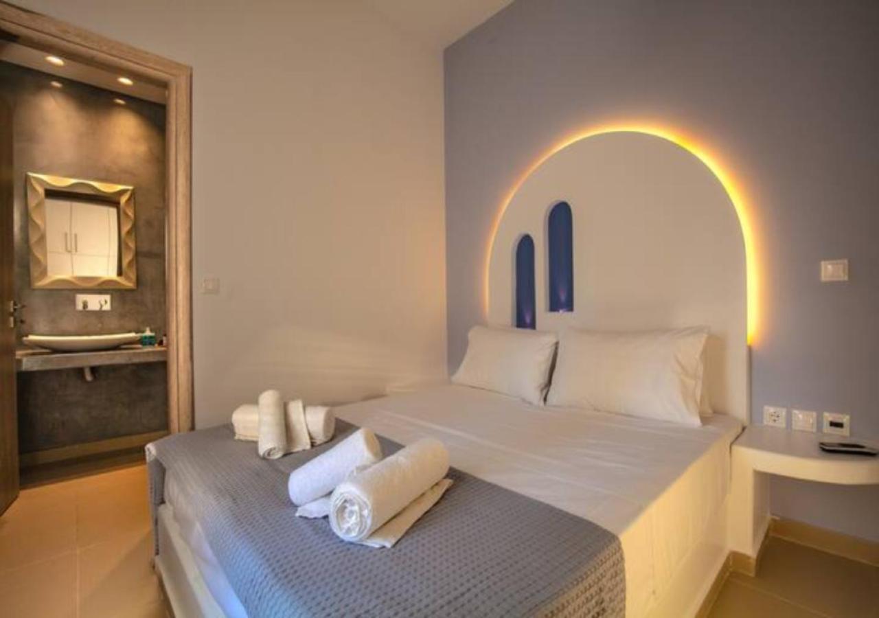 Dafnes Villa 1 Private Pool ペリヴォラス エクステリア 写真