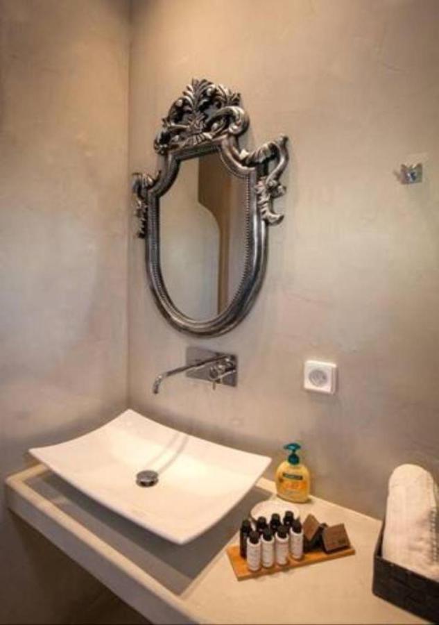 Dafnes Villa 1 Private Pool ペリヴォラス エクステリア 写真
