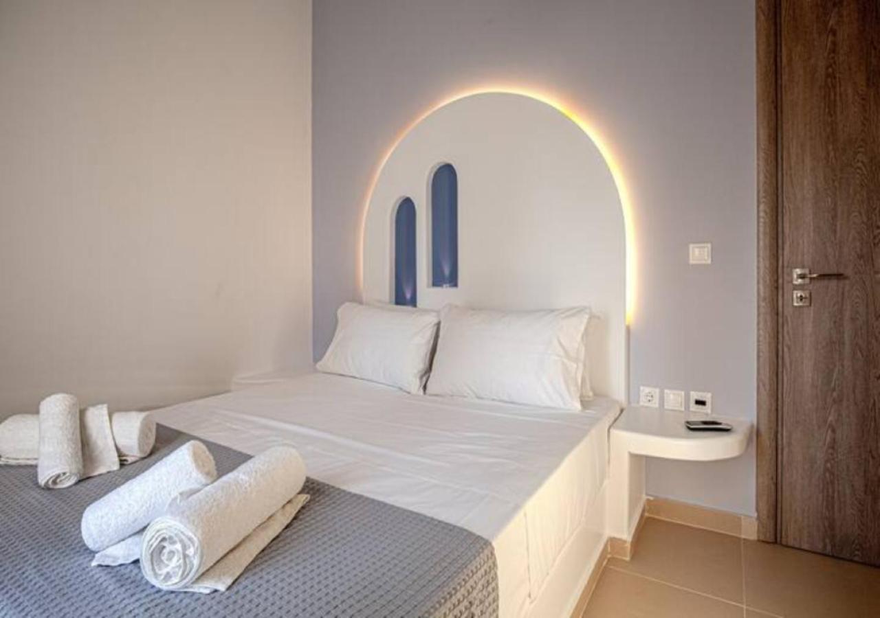 Dafnes Villa 1 Private Pool ペリヴォラス エクステリア 写真